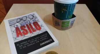 Libro: En Busca de Asilo por Juan Rodulfo