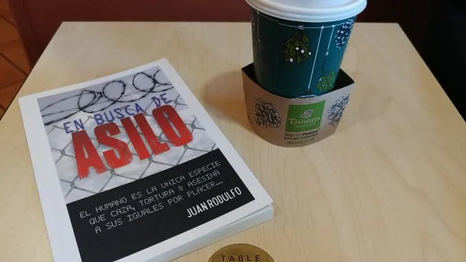 Libro: En Busca de Asilo por Juan Rodulfo
