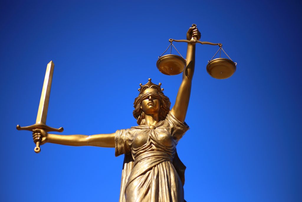 New report says independence of judiciary has eroded, allowing abuses, including torture, to persist by Noticias de Nueva Esparta