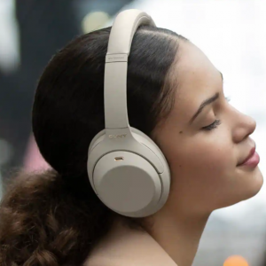 Sony WH-1000XM4 1200px